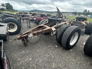 1987 ALLOY DOLLY WITH 78" DRAWBAR 8031038654