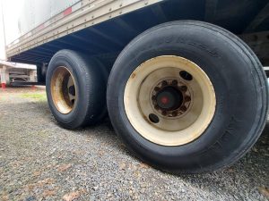 2016 HYUNDAI DRYVAN 8063908689