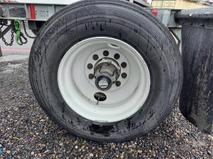 2012 GREAT DANE 8' NECK SINGLE AXLE DOLLY 9003819252